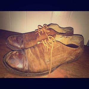 Kurt Geiger men’s dress lace up.